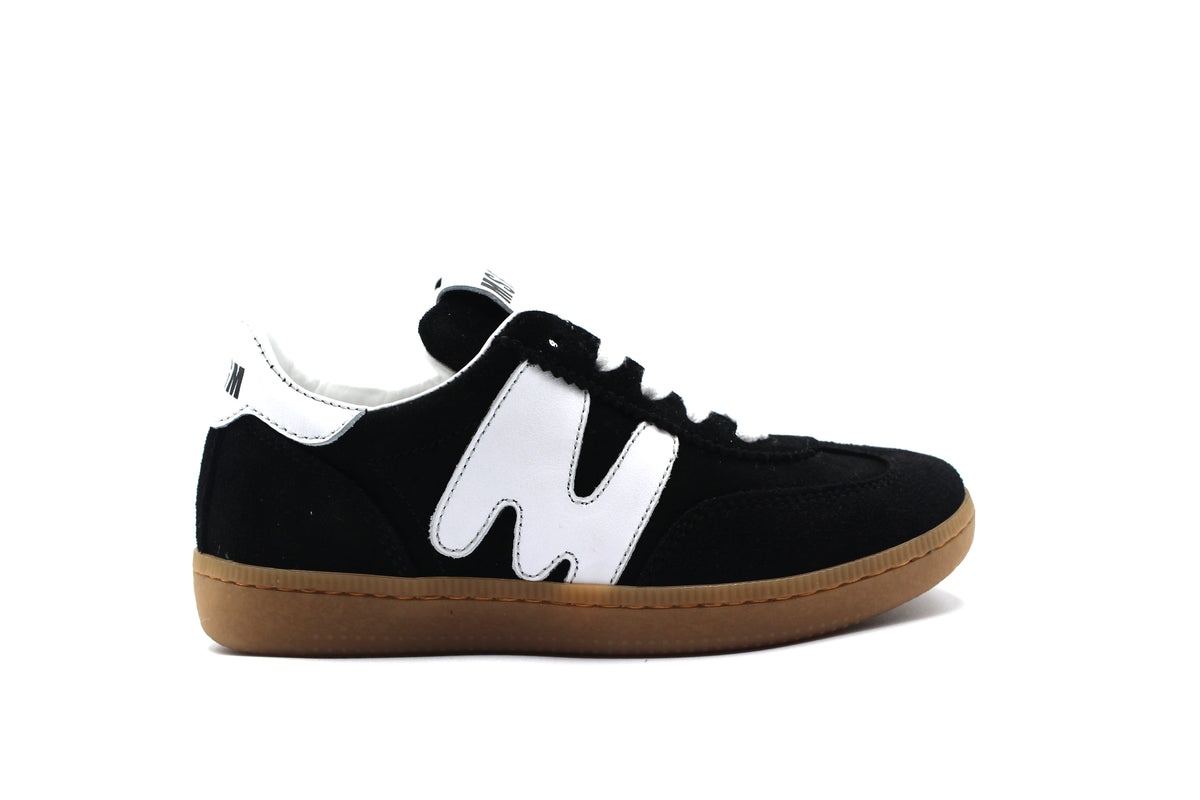 スニーカー MSGM Men Sneakers Black 3840MS021522 09 楽天市場】エムエスジーエム MSGM Retro Sneaker 3840MS02152299