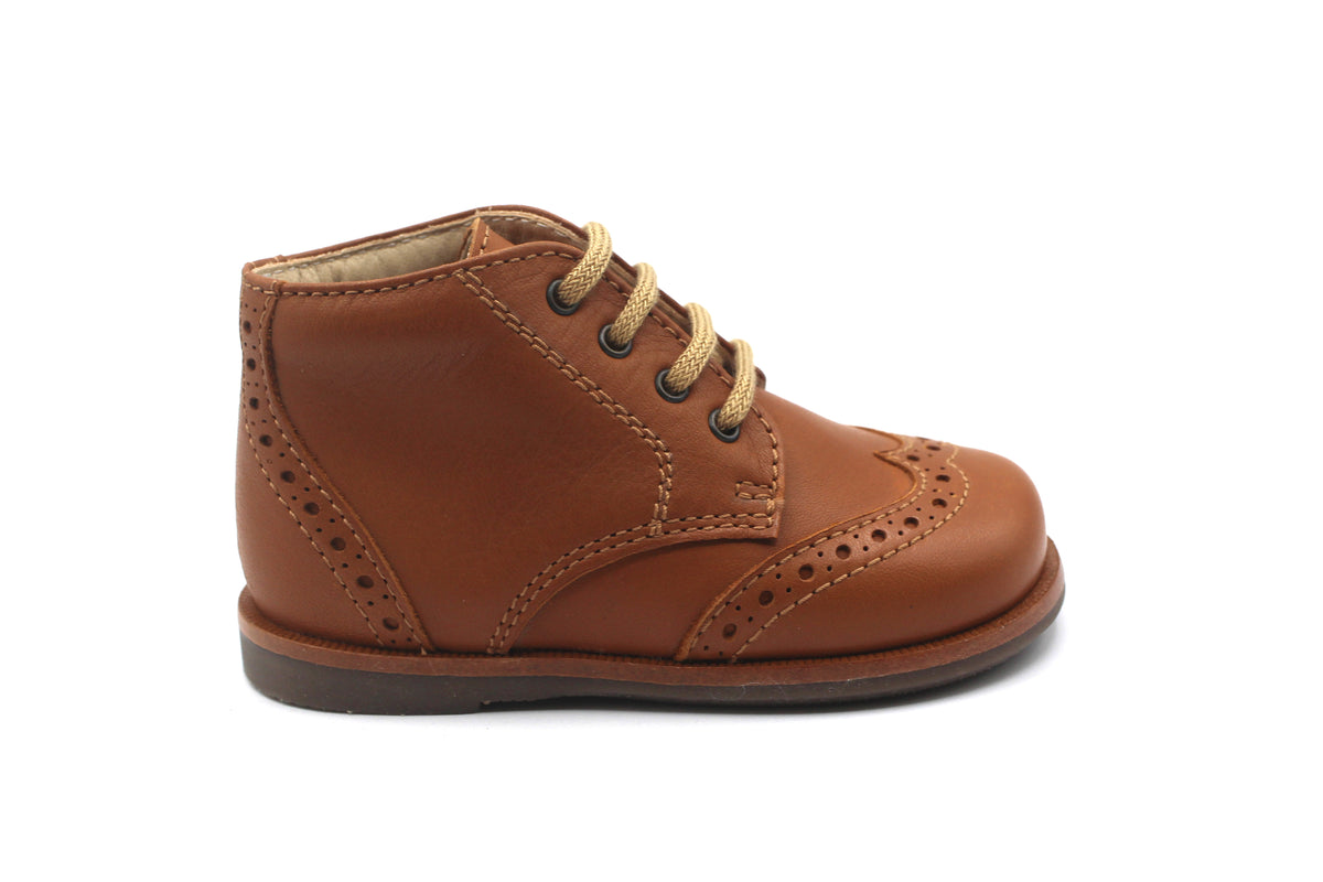 Beberlis Camel Morgan Wingtip Baby Bootie – HAL Shoes