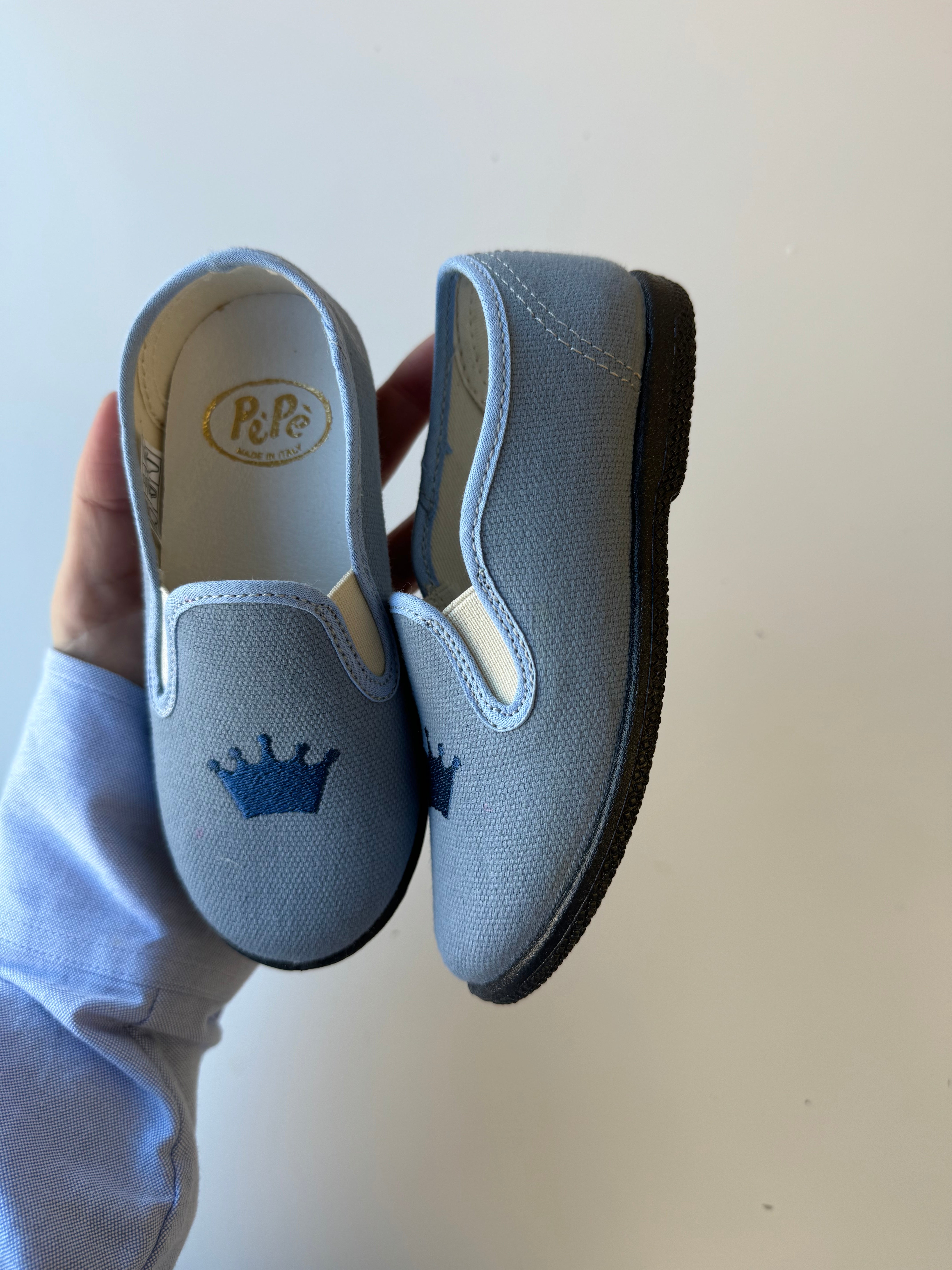 Pepe Linen Crown Shoe