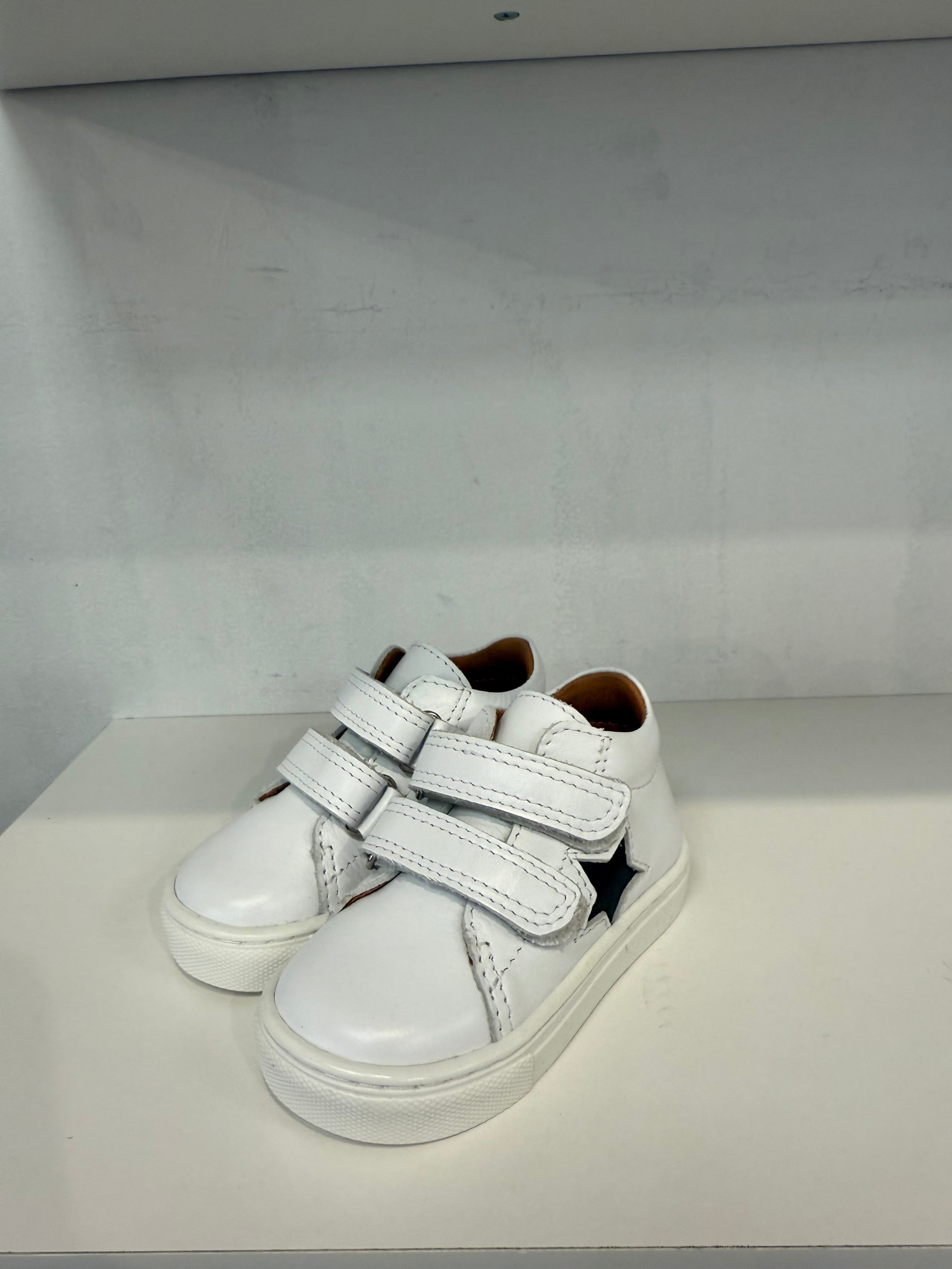 Atlanta White With Black Star Baby Sneaker