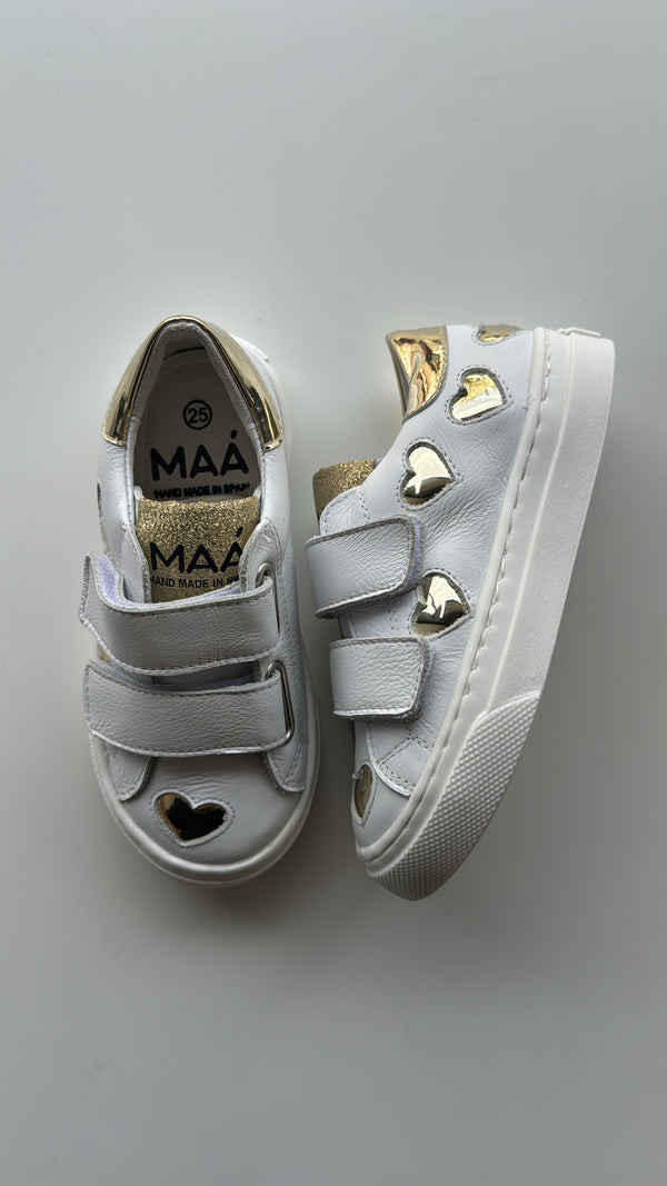 Maa White Heart Velcro Sneaker