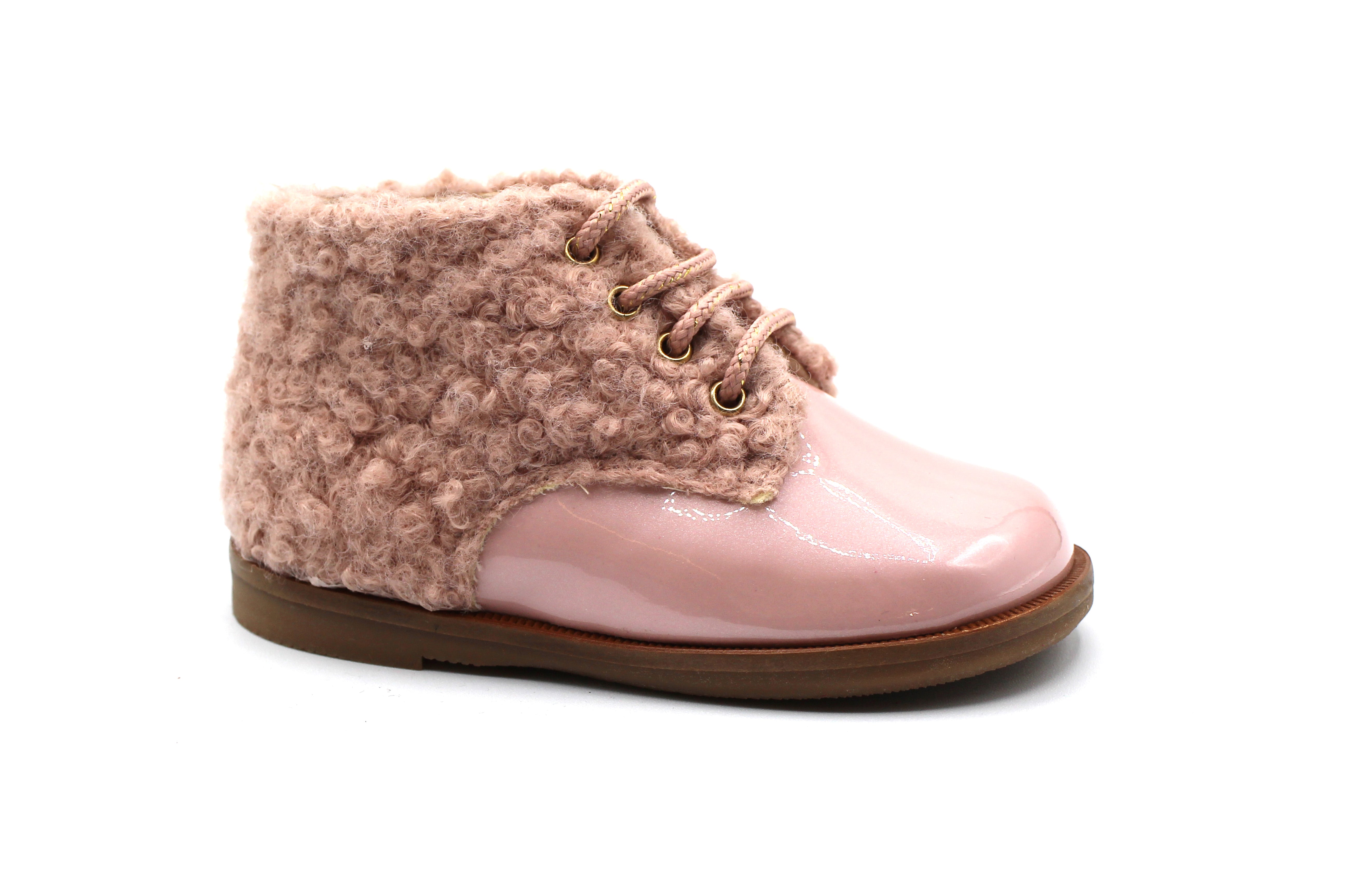 Beberlis Pearlized Patent Sherpa Baby Bootie