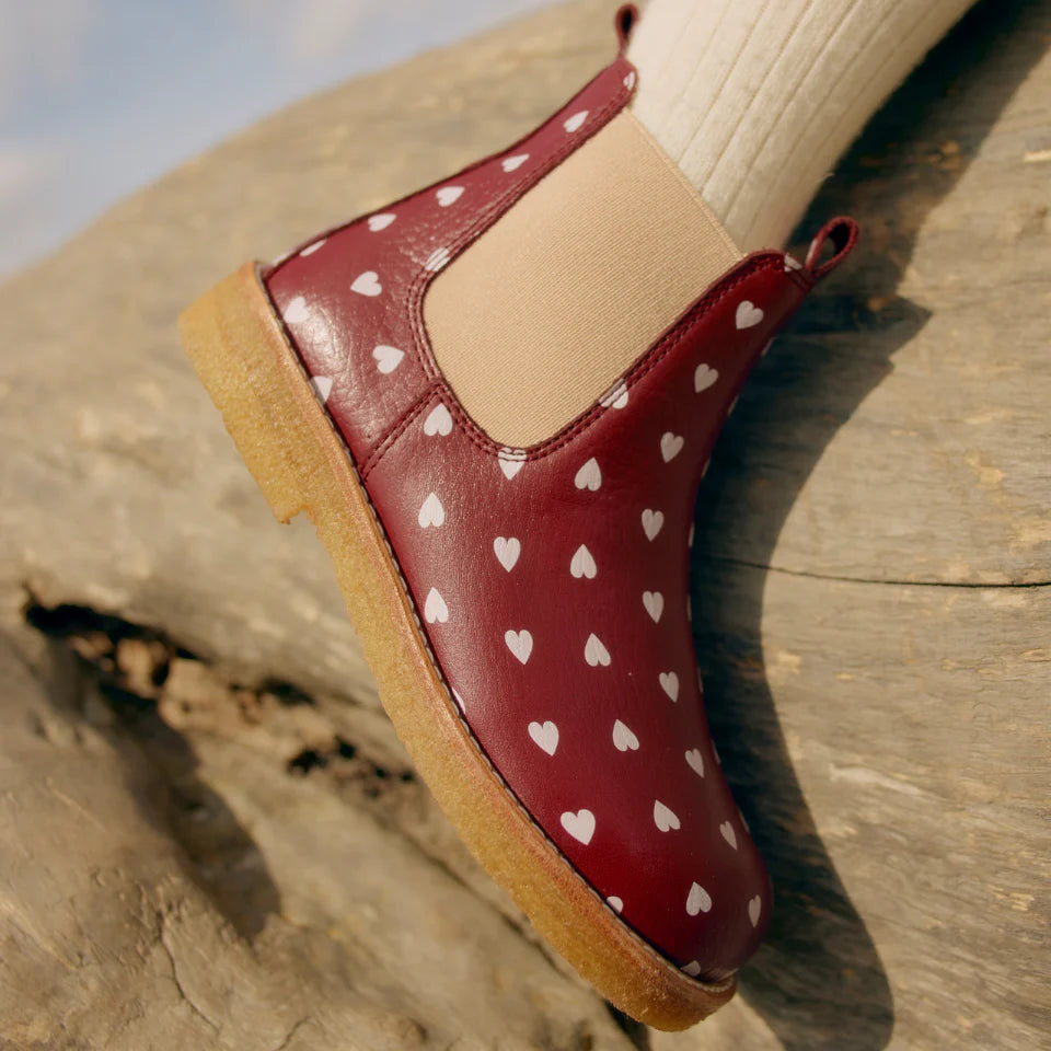 Angulus Berry Hearts Chelsea boot with print