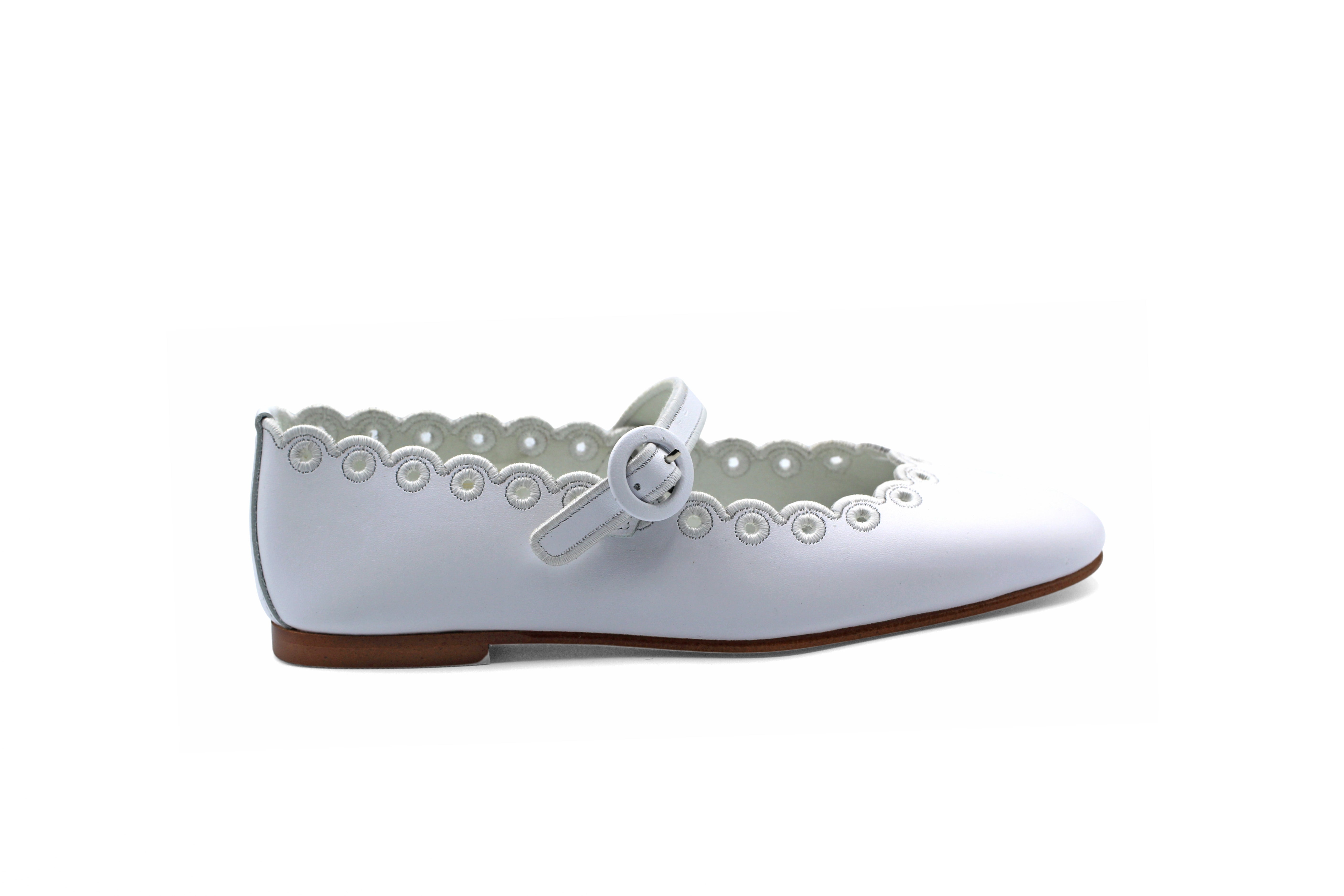 Valencia White Scalloped Edge Mary Jane