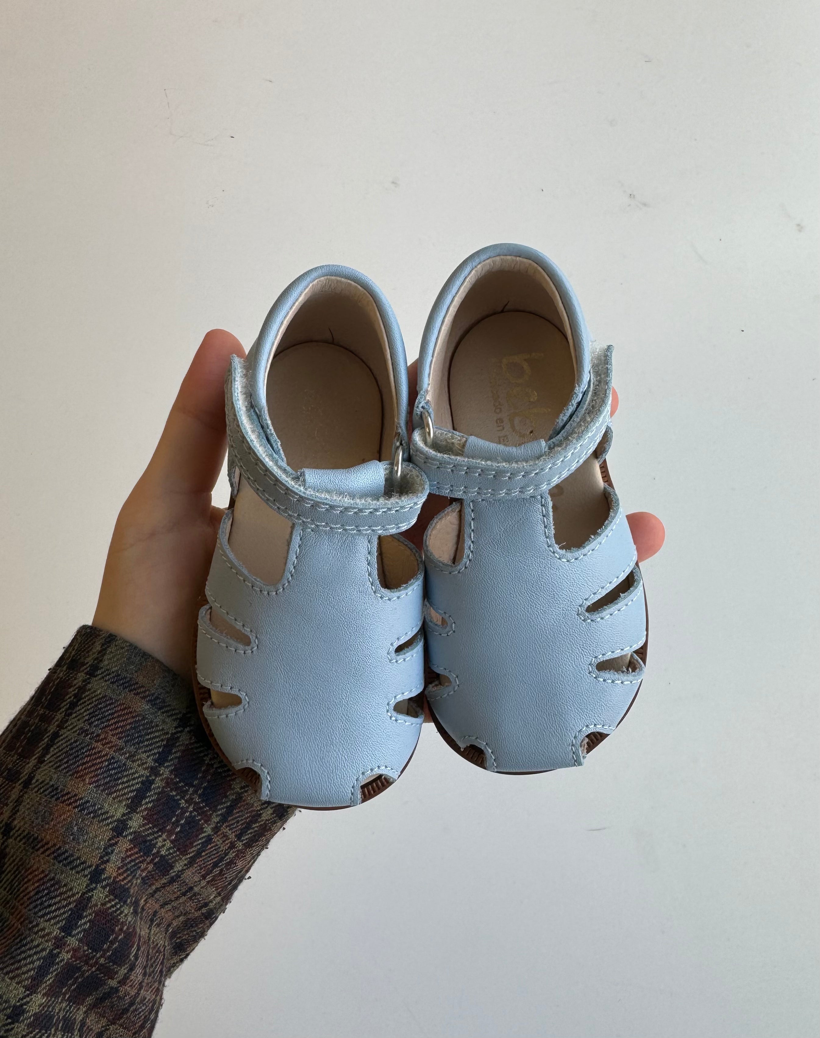 Beberlis Baby Blue Closed Velcro Sandal
