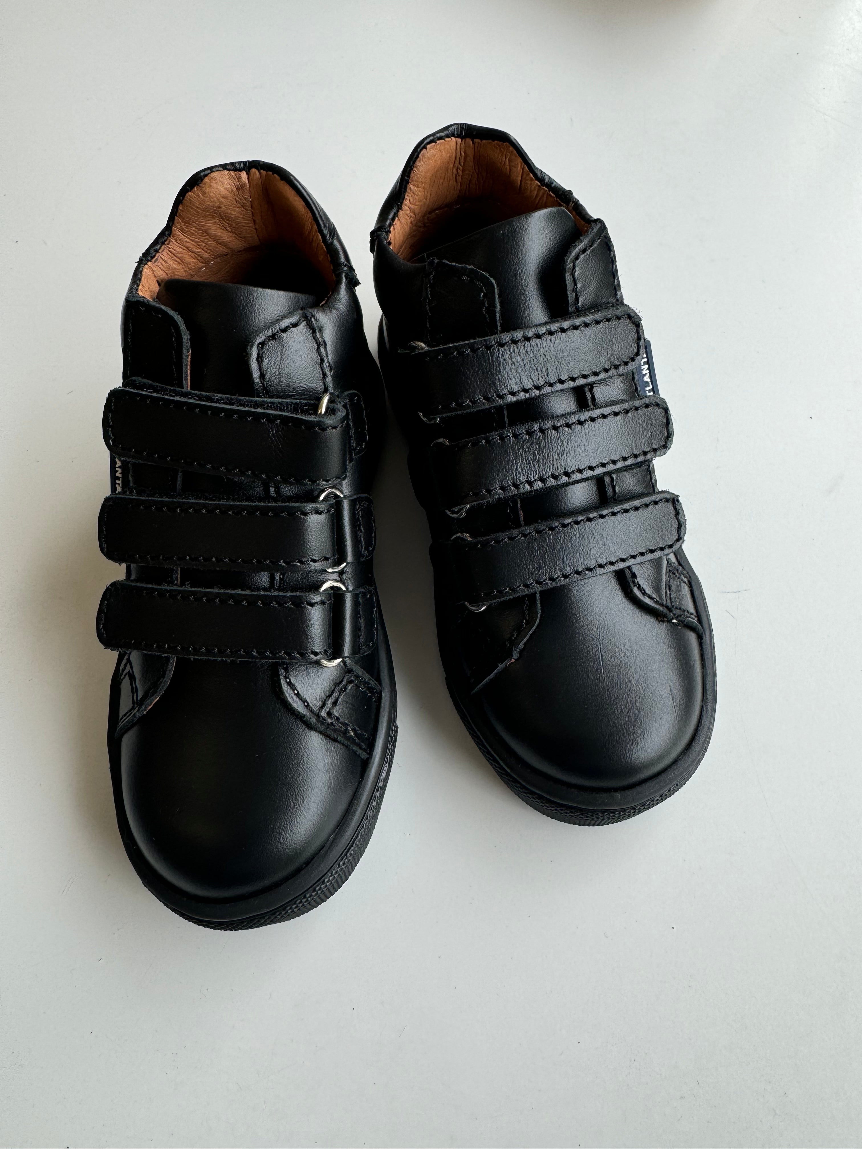 Atlanta Black Three Strap Sneaker