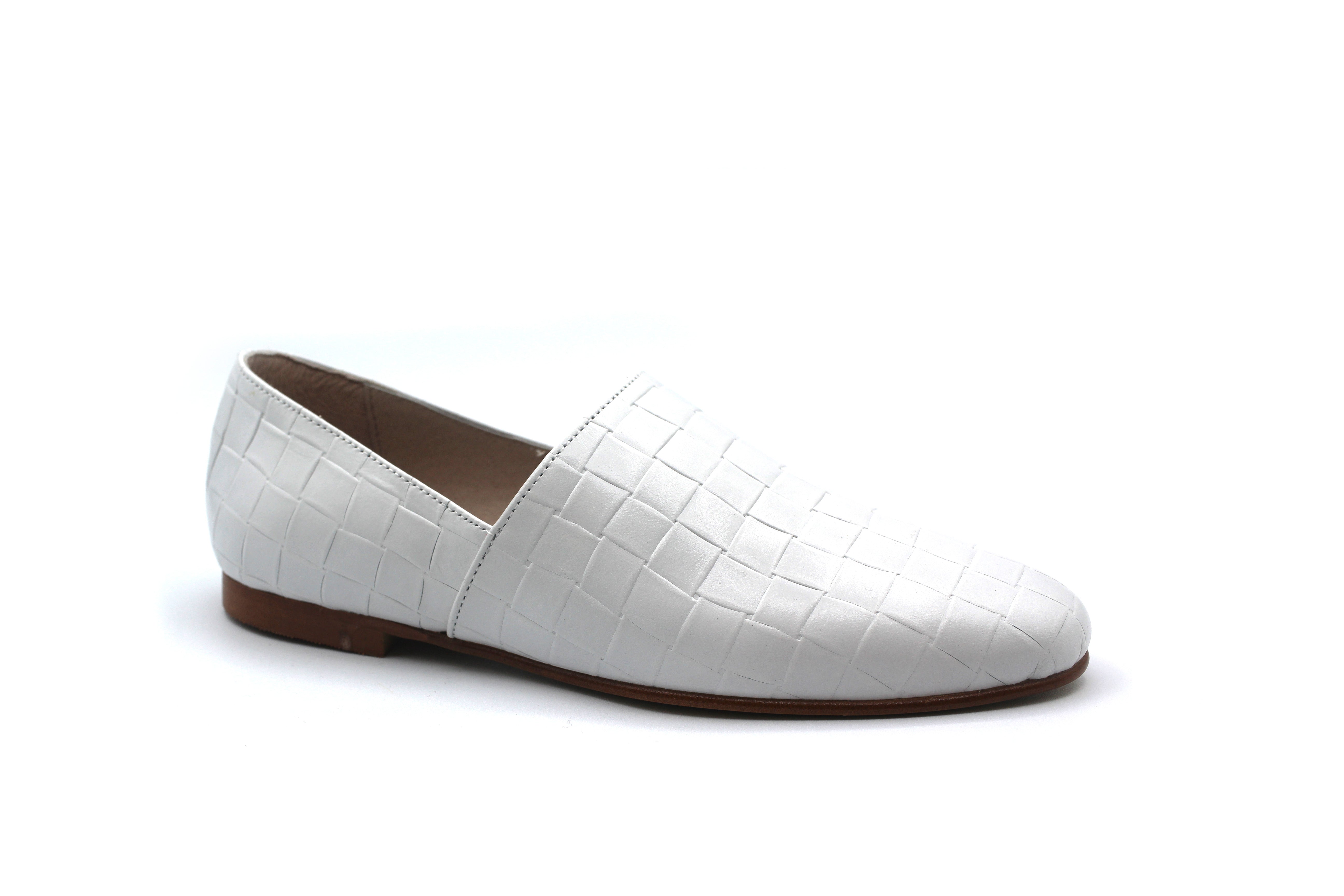 Valencia White Weaved Flat